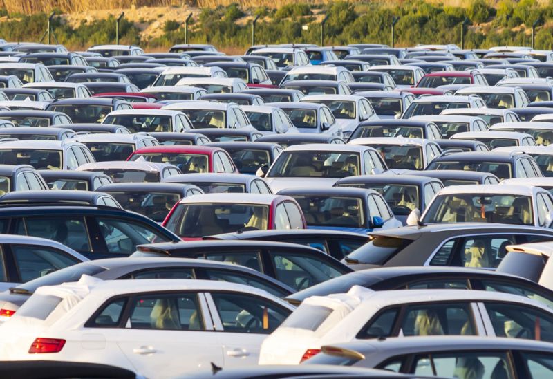 Schweizer Automarkt fährt weiterhin mit angezogener Handbremse