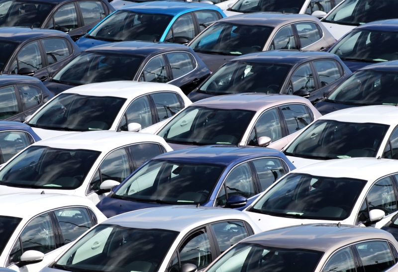 Schweizer Automarkt weiter im Rückwärtsgang
