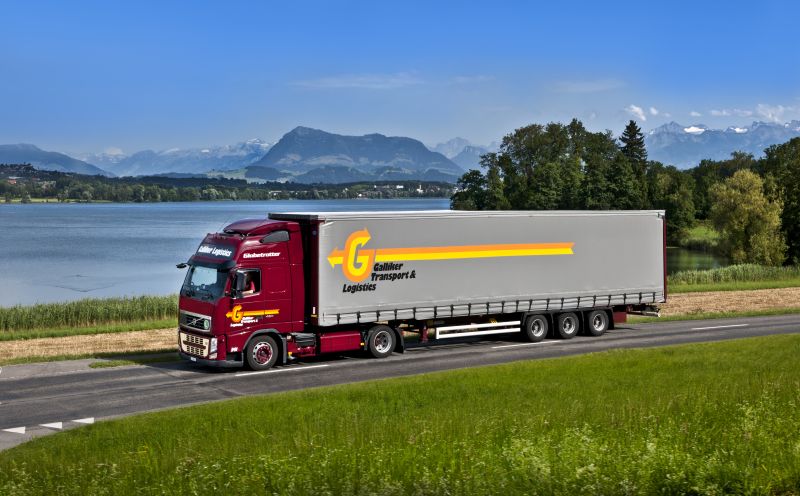 Galliker Transport AG und Volvo Trucks feiern 50-jährige Partnerschaft