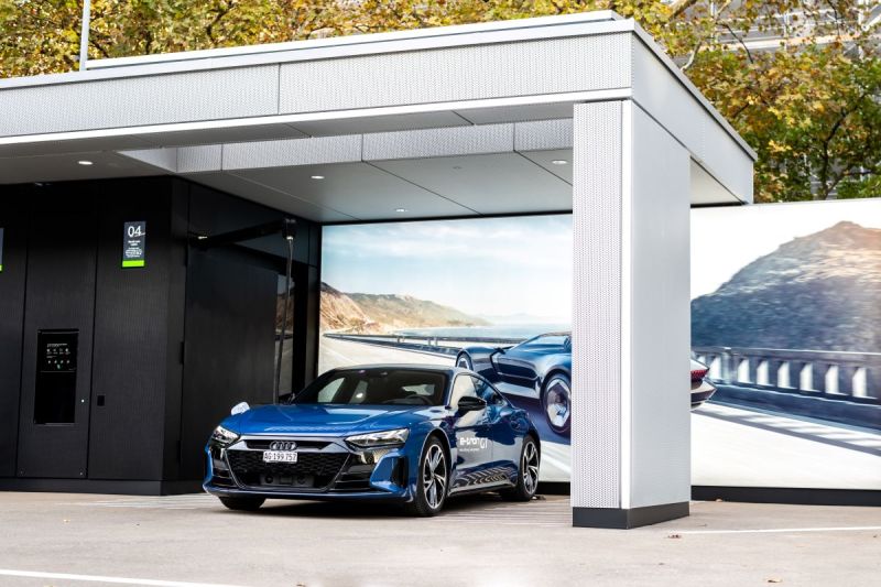 1 Jahr Audi charging hub Zürich: Die Spannung bleibt!