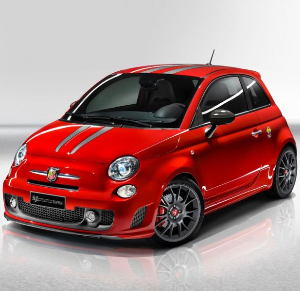 Abarth 695 Tributo Ferrari: Stadtflitzer im Renntrimm