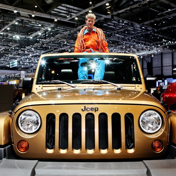 Extrembergsteiger Stephan Siegrist neuer Jeep Brand Ambassador