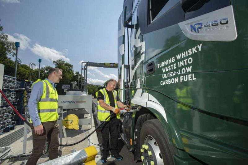 Whiskey im Tank: Glenfiddich nutzt eigenes Biogas für seine Flotte