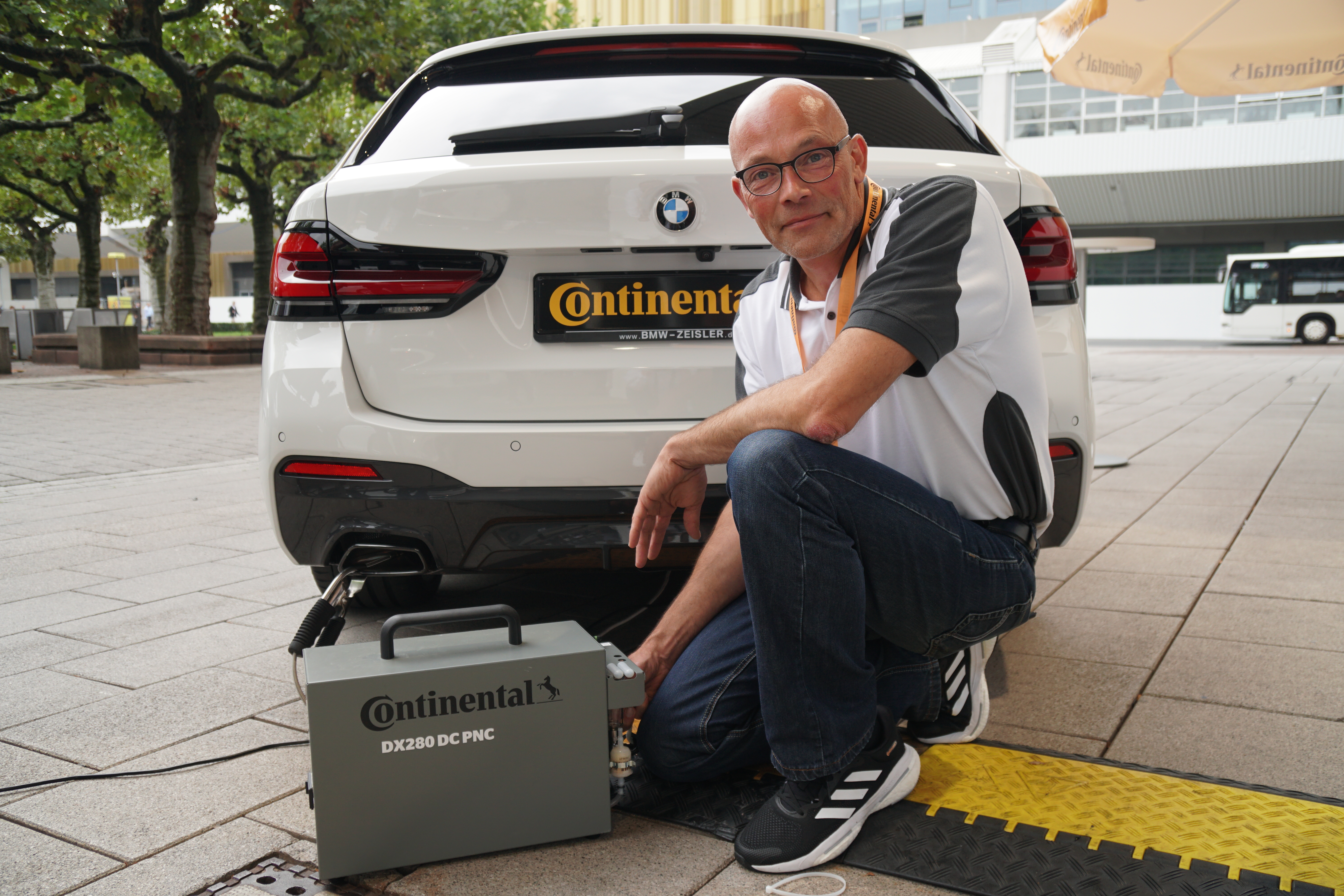 Continental zeigte innovative Garagen-Lösungen 