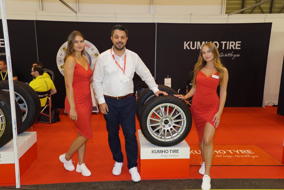 KUMHO TIRE an der Swiss Automotive Show 2023 