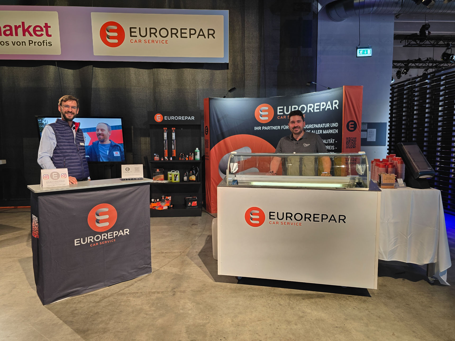 Gemeinsamer Auftritt: Carmarket und  Eurorepar Car Service 