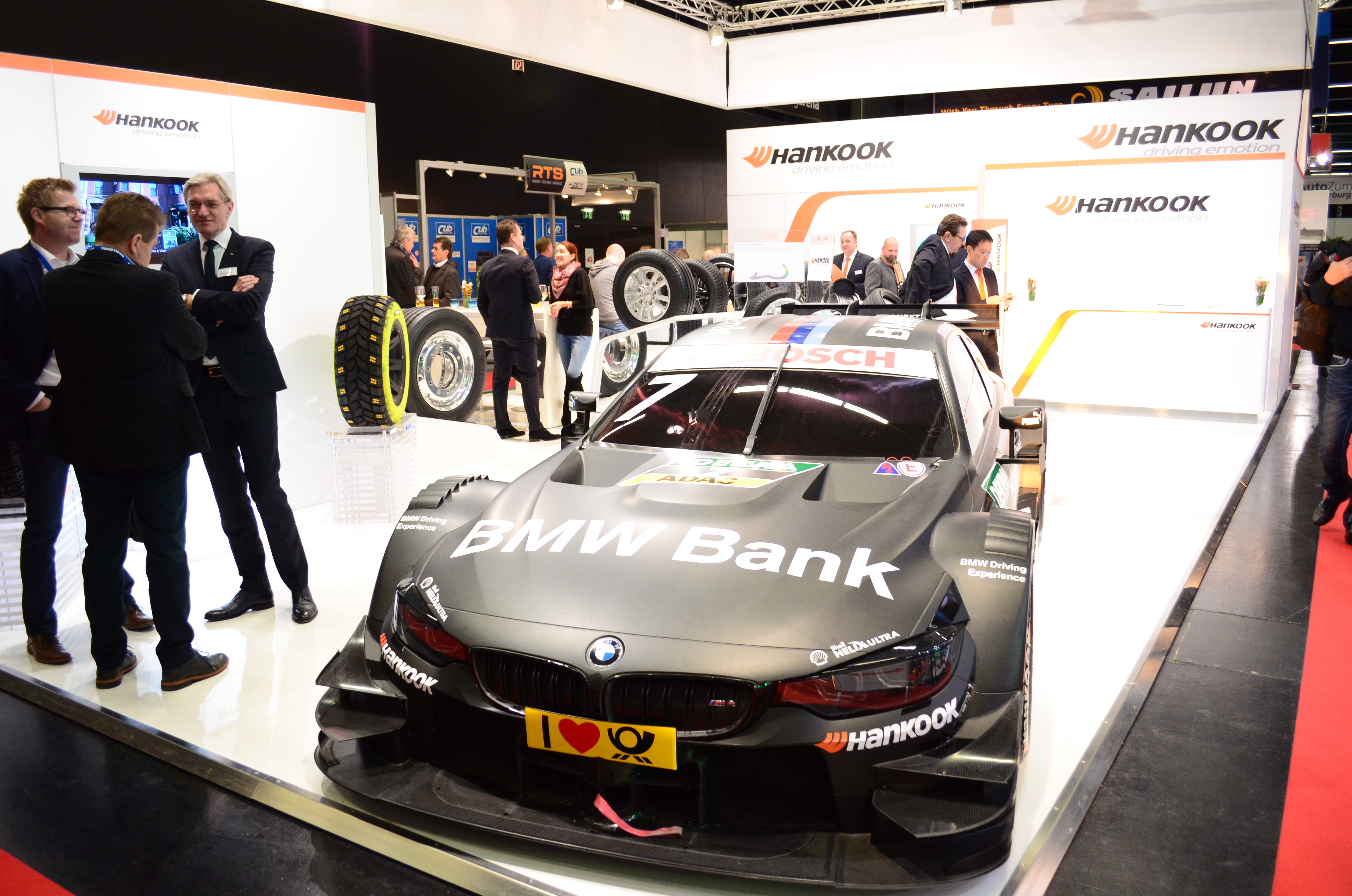 11835_Hankook_Stand.JPG