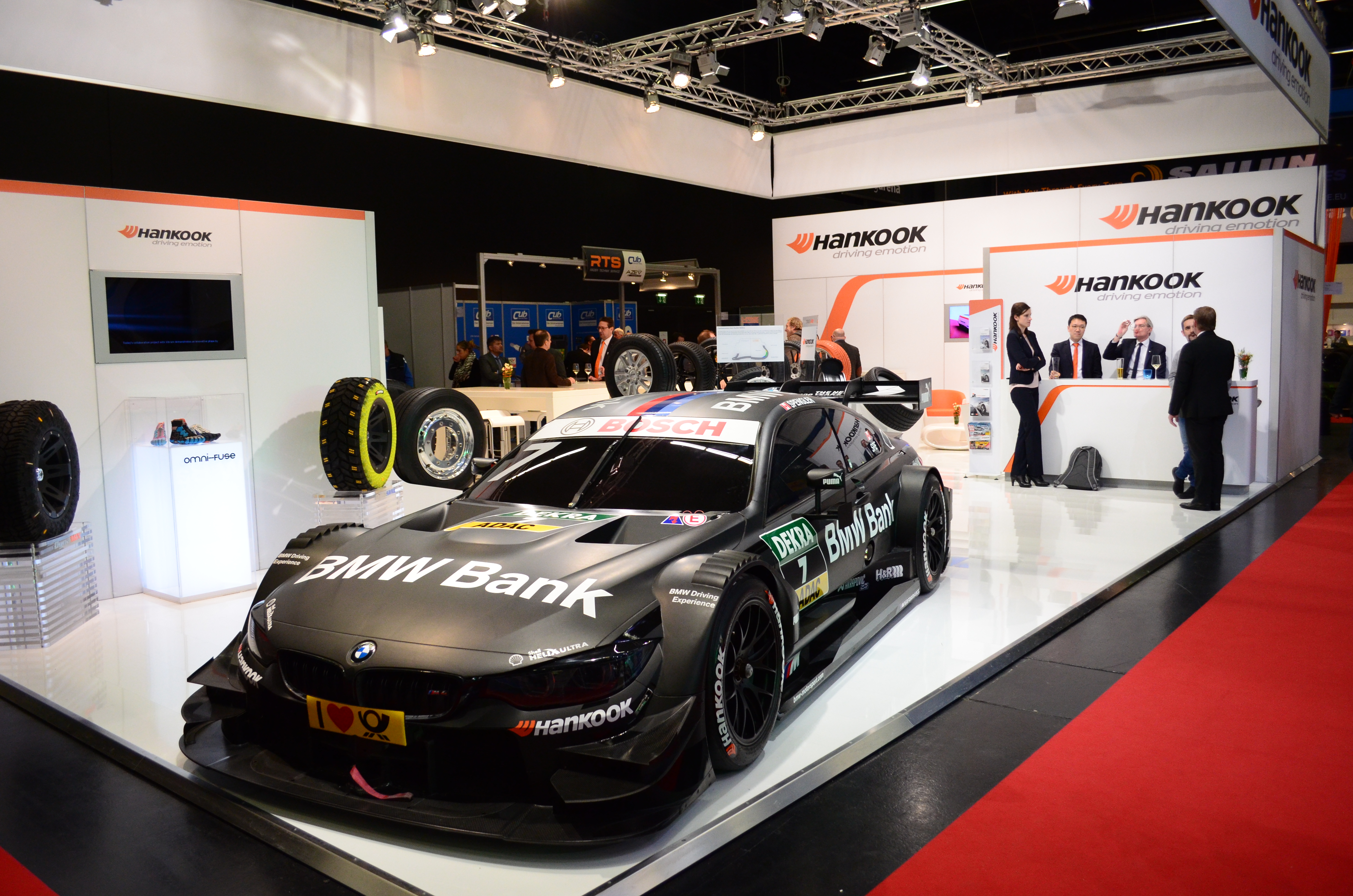 11837_Hankook_Stand_4.JPG