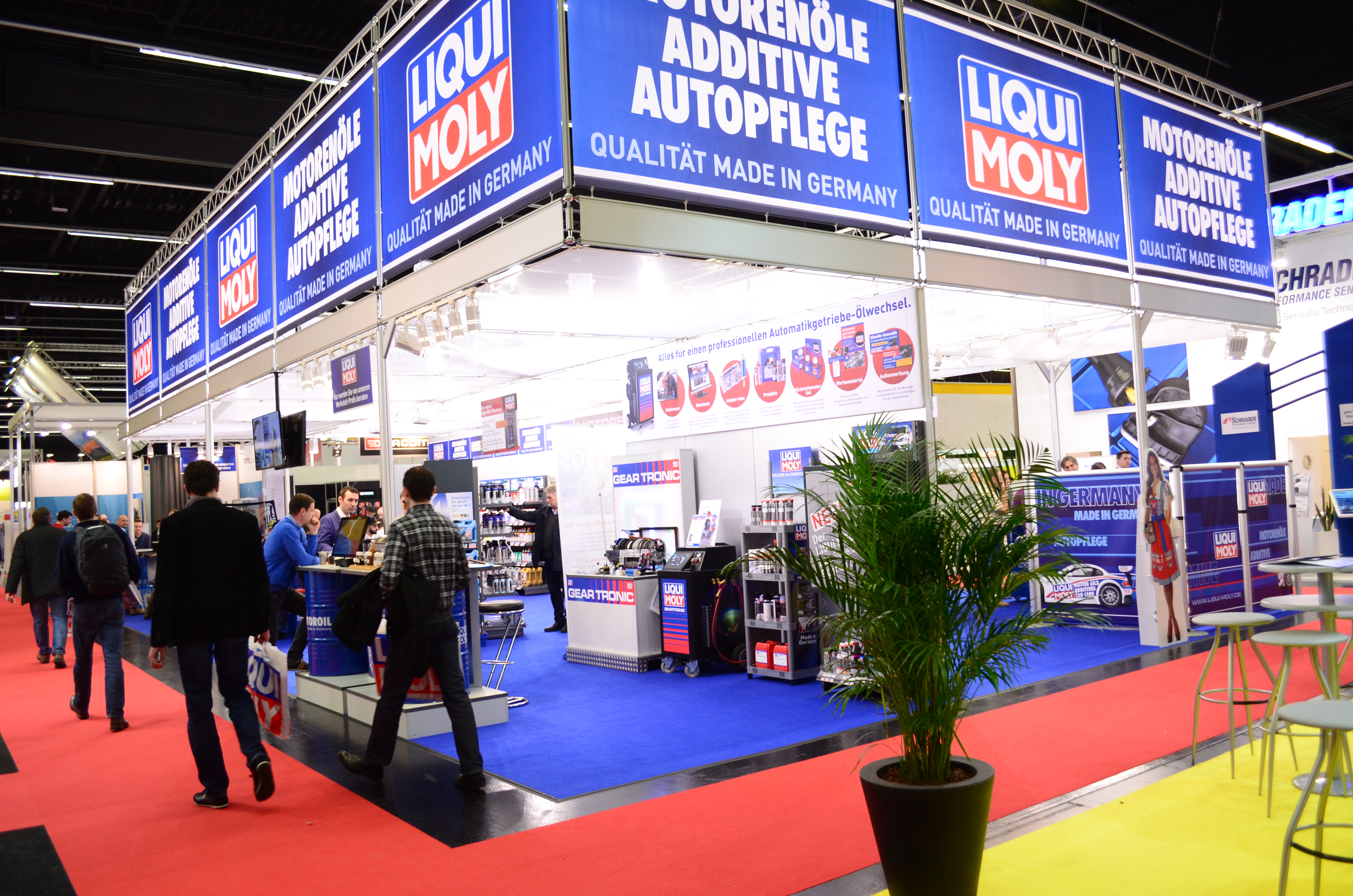 11847_Liqui_Moly_Stand_3.JPG