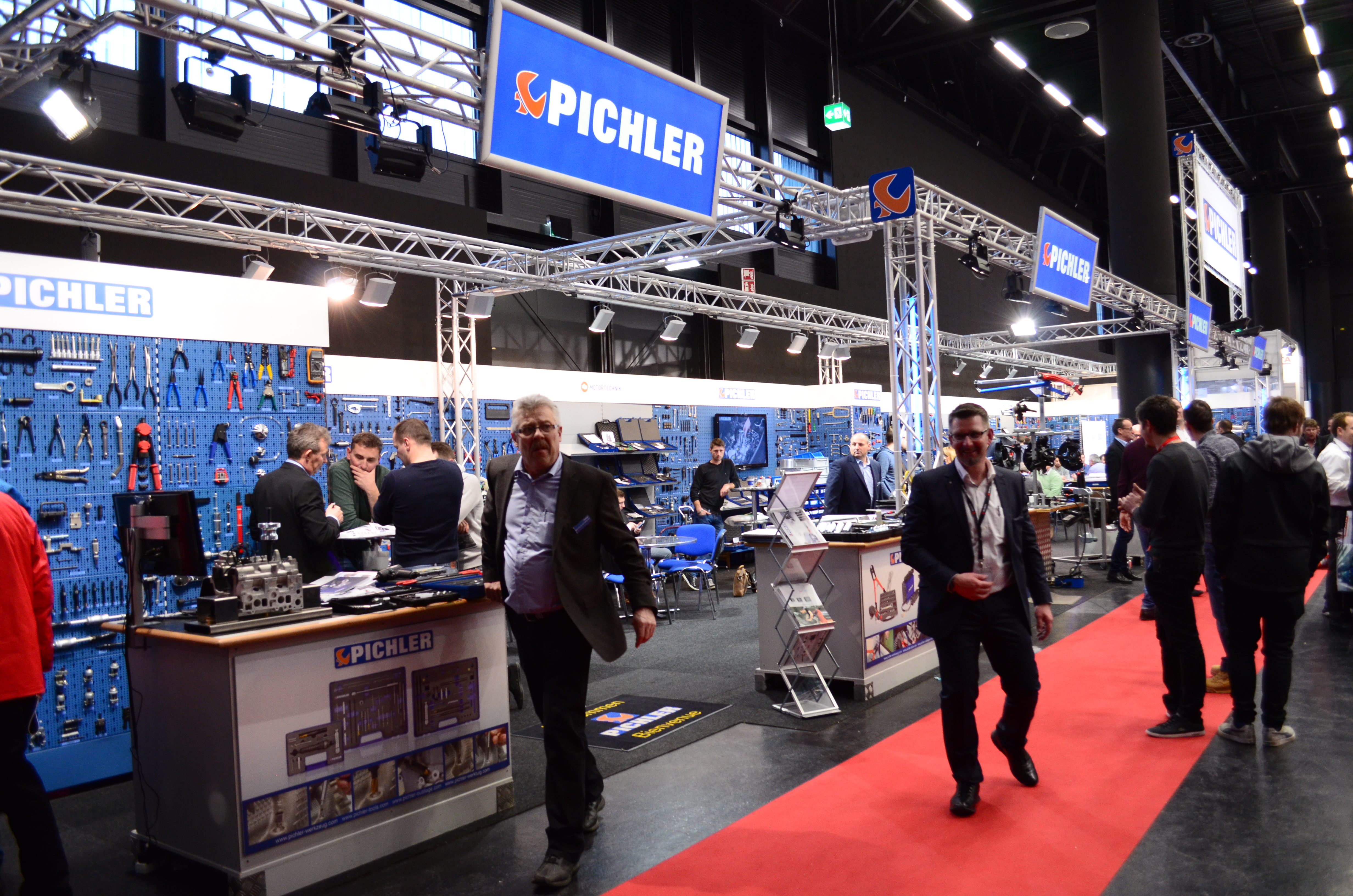 11865_Pichler_Stand_4.JPG