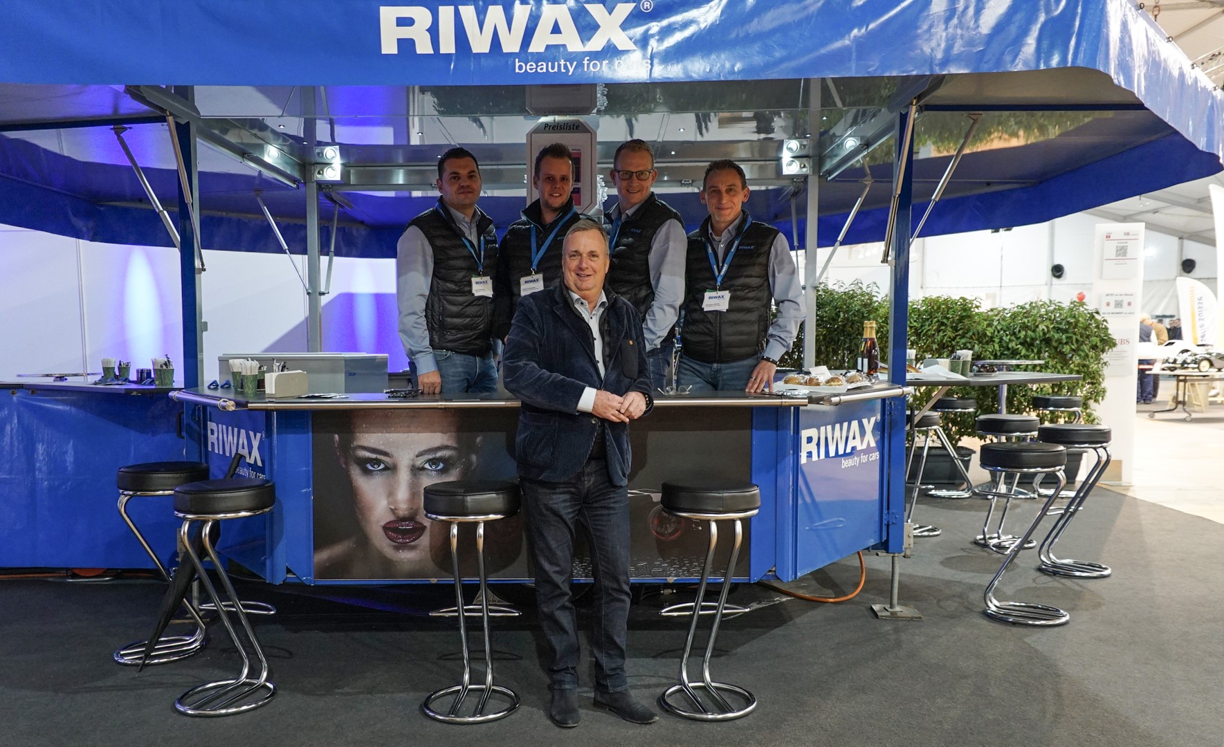 24117_Riwax.JPG