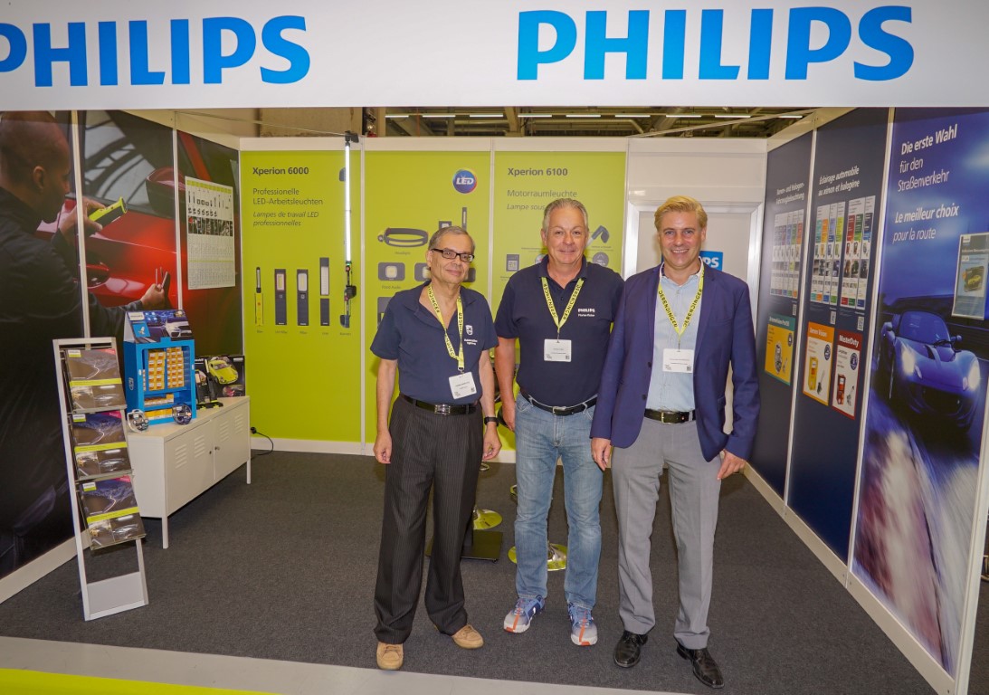 24364_Philips_Automotive.jpg