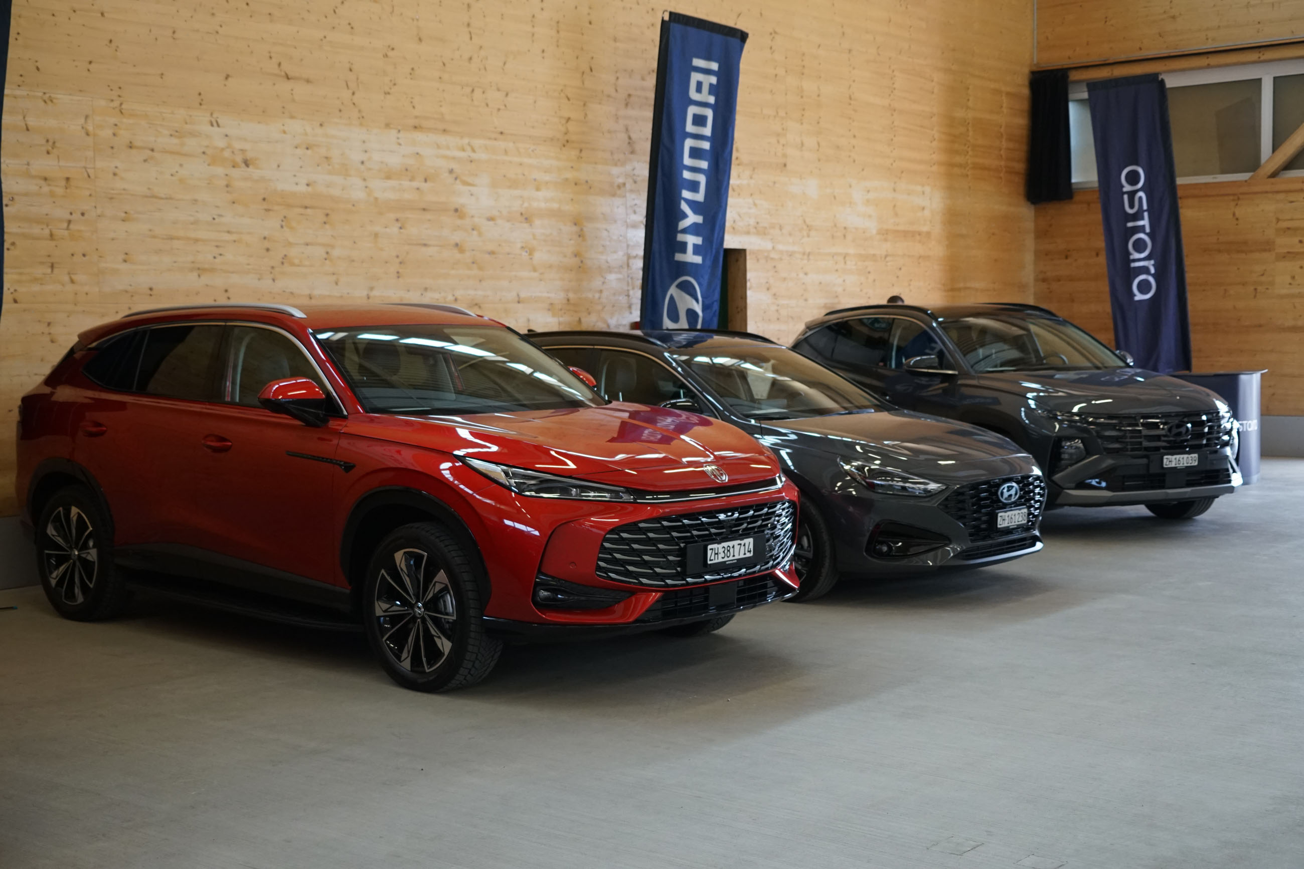 xauto25-21-682c53cbe8428145218420.jpg
