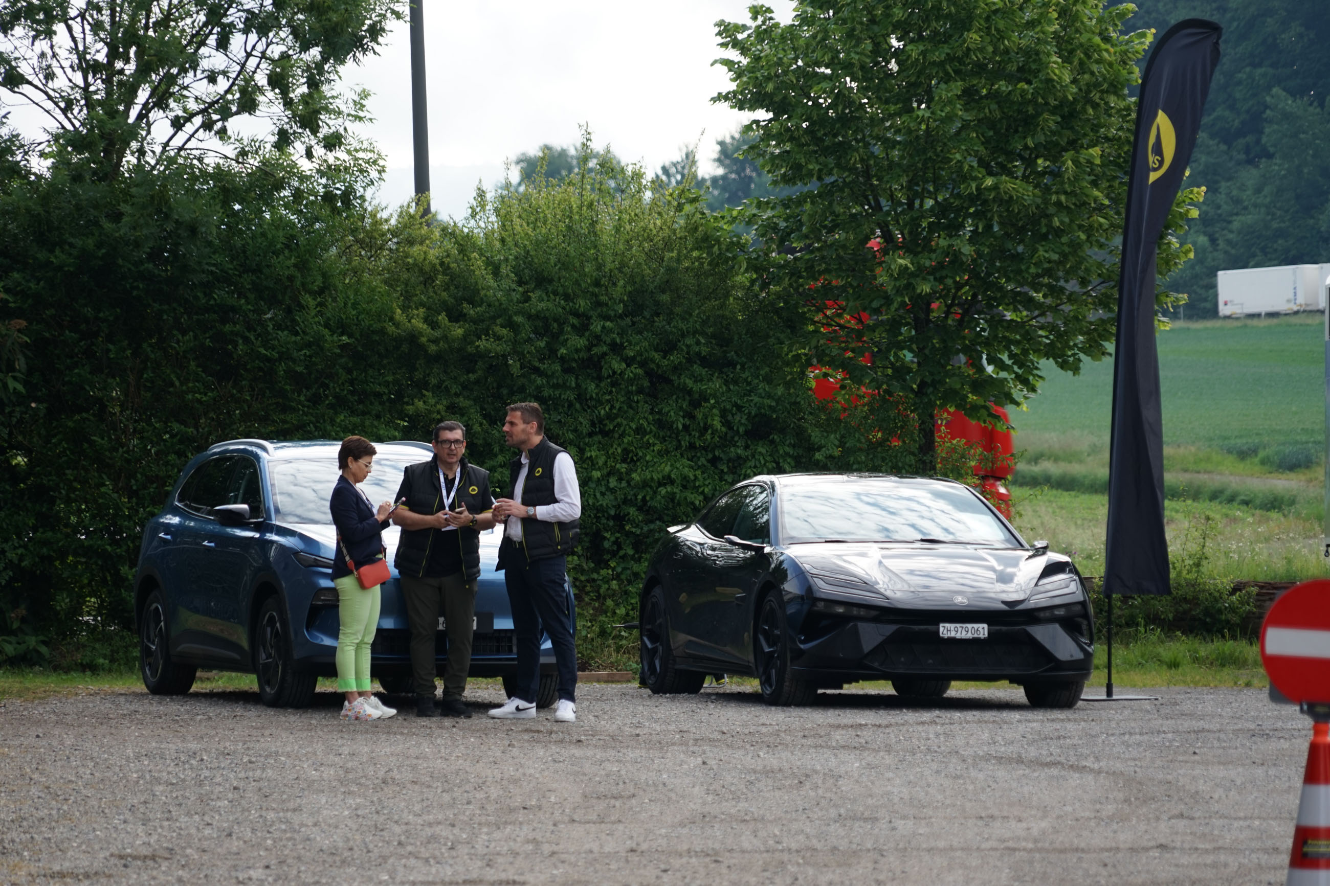 xauto25-26-682c53cc695f3899167407.jpg