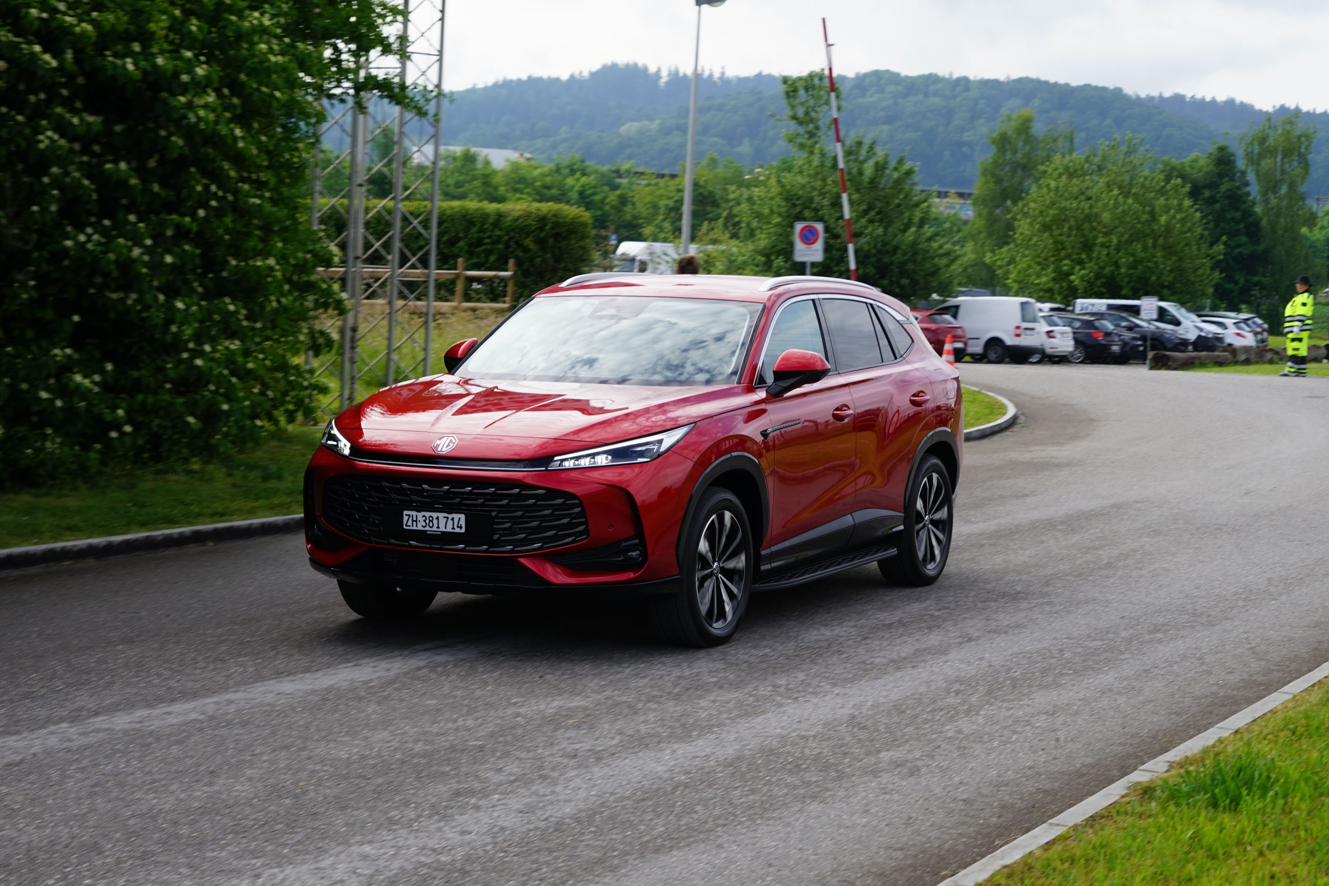 xauto25-33-682c53cd13252349187314.jpg