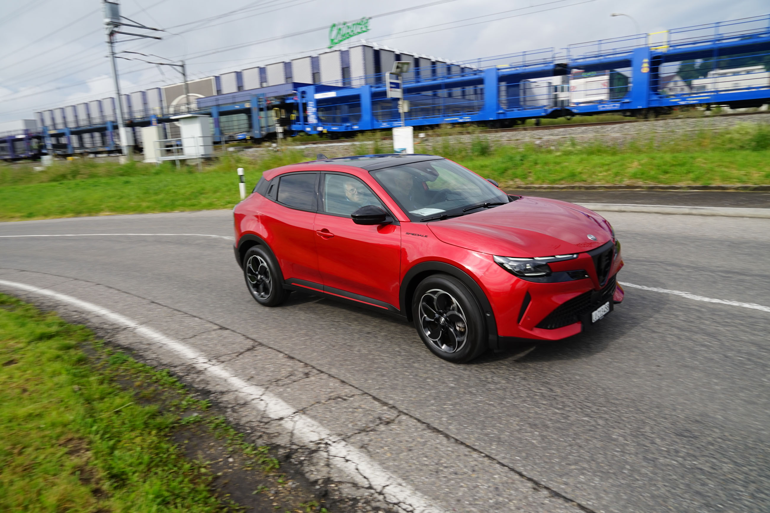 xauto25-57-682c53cfa5a45110699893.jpg