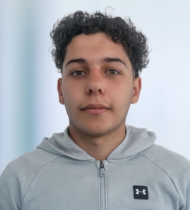 Adam Akra