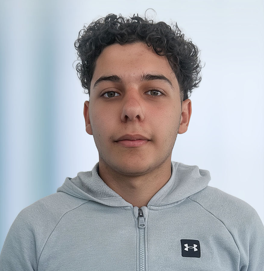 Adam Akra
